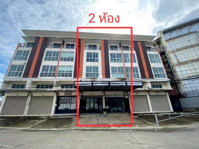 ขายอาคารพาณิชย์ 5 ชั้น 2 คูหา เนื้อที่ 47.3 ตารางวา ถนนนครอินทร์ ต.บางคูเวียง อ.บางกรวย จ.นนทบุรี