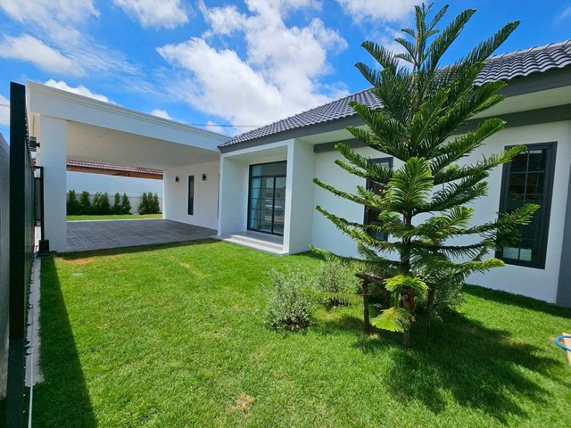  ขายบ้านเดี่ยวพื้นที่ใหญ่ พร้อมสระว่ายน้ำส่วนตัว  พิกัด เส้นพัฒนาการ ใกล้ รร.นานาชาติธาราพัฒนา