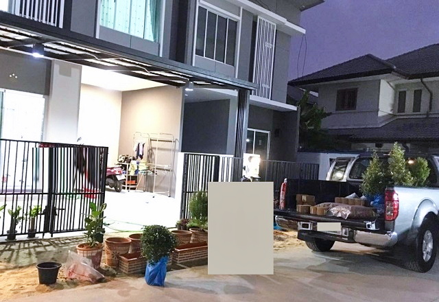  ให้เช่า  กรุงเทพกรีฑา สนามบินสุวรรณภูมิ ทาวน์โฮมใหม่ 4นอน เคหะร่มเกล้า 60-66  7-11 2จุด 2น้ำ รามคำแหง  มิสทีน 23ตร.ว.  125ตร.ม.