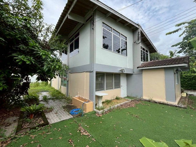 ให้เช่า บ้านเดี่ยว หมู่บ้านนักกีฬา ซอยนักกีฬาแหลมทอง 40 ถนนกรุงเทพกรีฑา  สะพานสูง