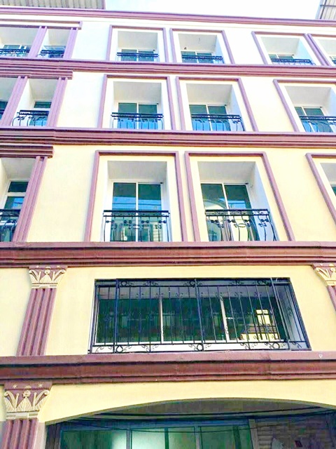 โฮมออฟฟิศ MRT ศรีลาซาล 300 ม ย่านลาซาล-บางนา ให้เช่าตึกแถว 4 ชั้น​ครึ่ง​ ลาซาล ​56-60 มีดาดฟ้า หลังมุม 19 ตร.วา.309 ตร.ม.3 นอน ทำเลทอง