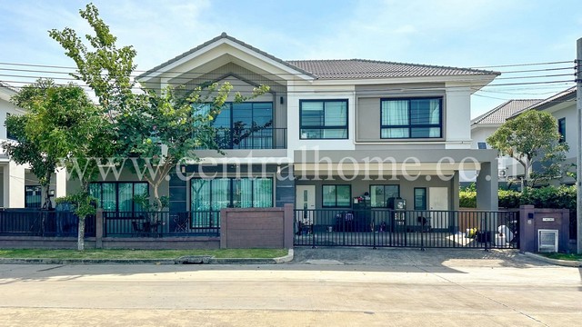 ลดราคาด่วน บ้านเดี่ยว คาซ่าวิลล์ วงแหวน - รามอินทรา หลังใหญ่ ถนนเมน พร้อมอยู่