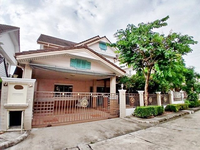 MRT เคหะรามคำแหง 400ม.4นอน ตลาดมีนบุรี 1 800 ม.ให้เช่าบ้านเดี่ยวหรู 2 ชั้น 64 ตร.วา. พร้อมเฟอร์ฯ เครื่องใช้ไฟฟ้า ย่านมีนบุรี 3 น้ำ