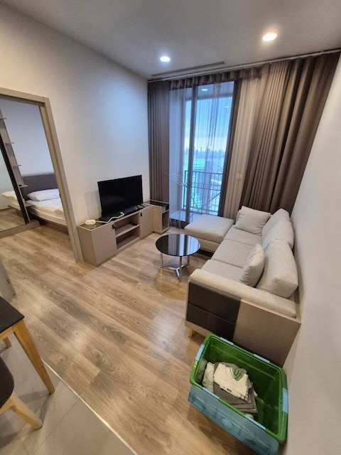 Oka Haus Sukhumvit 36 spacious beautiful view 32nd floor BTS Thonglor