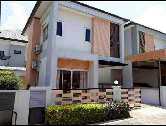 ภัทราวิลเลท ซอยสยาม  บ้านสวย หลังใหม่ ซอย สยามคันทรีคลับ  หมู่บ้านทำเลดี เดินทางสะดวก