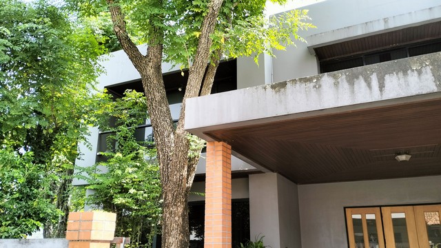 HR2895ขายบ้านเดี่ยว เนื้อที่ 72 ตรว. หมู่บ้านชวนชื่น ประชาชื่น ใกล้รพ.เกษมราษฎร์ เดินทางสะดวกใกล้ทางด่วน