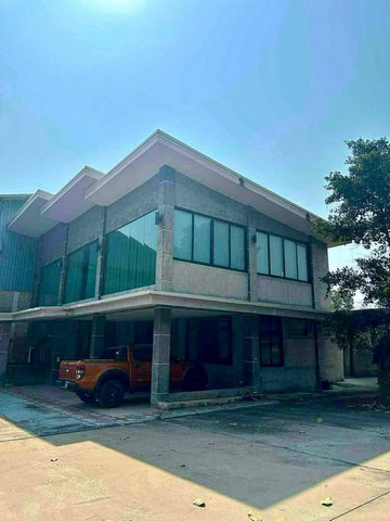 ให้เช่าคลังสินค้านิคมพัฒนาระยอง บนเนื้อที่ดิน 22ไร่ พื้นที่ใช้สอยประมาณ10,078 ตร.ม ผังม่วงลาย ขอใบอนุญาตรง .4 ได้