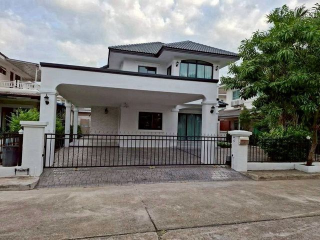 ลากูนน่าโฮม 5 #สันทราย ขาย 6.2 ล้าน 72 ตรว. บ้านเดี่ยว 2 ชั้น #รีโนเวทใหม่ บ้านสวยเหมือนใหม่ ทำเลเงียบสงบ ใกล้เมือง พร้อมเข้าอยู่ทันที