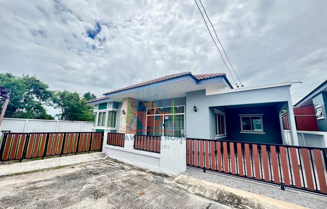 ขายและให้เช่าบ้านเดี่ยวบ้านใหม่หลังใหญ่ ตกแต่งเฟอร์ให้ครบพร้อมอยู่เลยจ้า