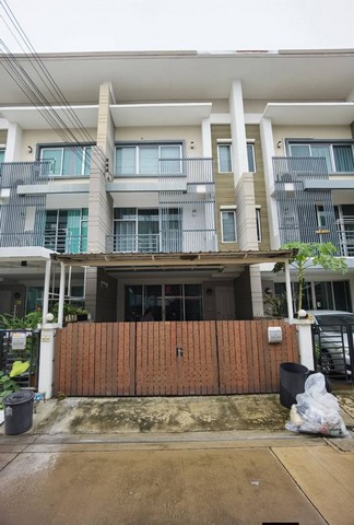 ขายทาวน์โฮม  20 ตร.ว. 3 ชั้น  4 ห้องนอน 3 ห้องน้ำ หมู่บ้านทาวพลัสประชาอุทิศ 90 ซอย 6 