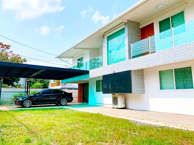  มินิบิ๊กซี  6นอน คฤหาสน์ ลด30% Major Cineplex รัชโยธิน  672ม.โฮมออฟฟิศให้เช่า เสนานิคม1 81ตรว. 451ตรม.  ม.เกษตรศาสตร์  