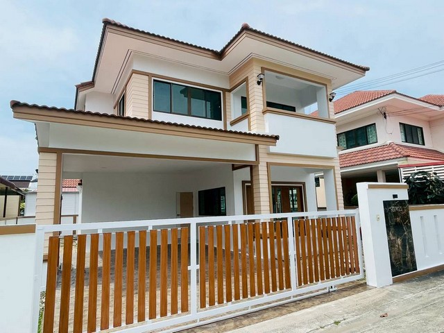 ขายบ้าน บ้านเดี่ยว หลังใหญ่ สังคมดี บางแสน อ่างศิลา ชลบุรี