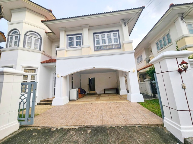 4นอน รังสิต คลอง 3  ฟิวเจอร์ปาร์ครังสิต 5กม. ภัสสร เช่าคฤหาสน์ บ้านเดี่ยว 2 ชั้น   เพียวเพลส รังสิต คลอง 2 1.2 กม. รพ.เอกปทุม 1.4 กม.