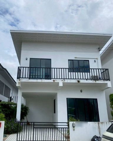 ขายพร้อมผู้เช่า 2.99 ล้าน – #น้ำแพร่ #หางดง บ้านเดี่ยว 2 ชั้น | ทำเลดี #ใกล้โรงเรียนนานาชาติหลายแห่ง เดินทางสะดวก เข้าออกได้หลายเส้นทาง