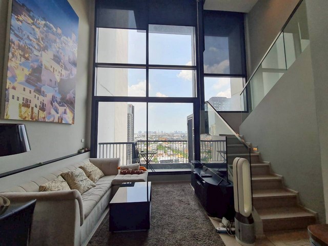 Rent Rhythm Sukhumvit 441  Duplex room  60 sq.m  free service for air cleaning 2 times.