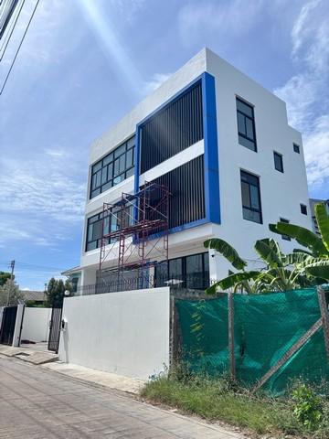 ให้เช่าอาคาร 3.5 ชั้น 375 ตร.ม. เหมาะทำสำนักงาน หรือคลังเก็บสินค้า ใกล้ The Mall บางแค