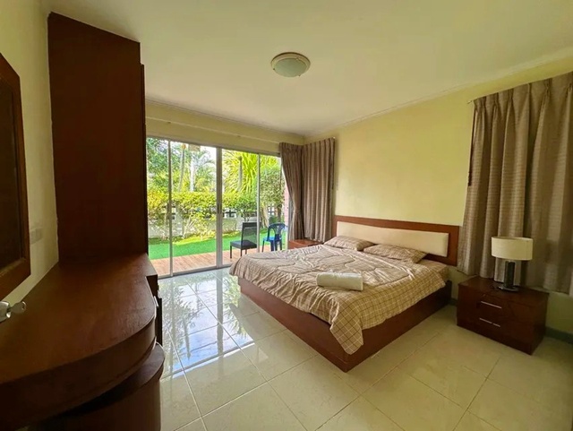 ให้เช่าบ้านเดี่ยวชั้นเดียวหรูหรา 50ตร.วา. สนามบินภูเก็ต 1.7 กม. ตลาดนัดในยาง 1.8 กม.200 ตร.ม. พร้อมเฟอร์  2นอน 1น้ำ 