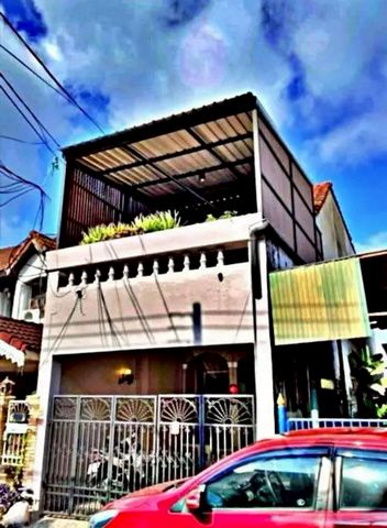 ให้เช่าทาวน์เฮ้าส์หรู 22,000 บาท/เดือน ทาวน์เฮ้าส์ 2 ชั้น เฟอร์นิเจอร์ครบ พร้อมเข้าอยู่ รีโนเวทใหม่ทั้งหลัง ใจกลางเมือง ทำเลดี #ใกล้89Plaza