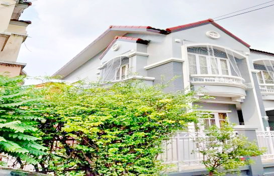 ไม่เคยอยู่ ตรงข้าม เดอะ โฟร์ท สาย4 ให้เช่าทาวน์โฮม 2 ชั้นหลังหัวมุม 30 ตร.วา. แม็กซ์แวลู พุทธมณฑลสาย 4 1.6 กม. ม.กรุงเทพธนบุรี 1.7กม. 3นอน