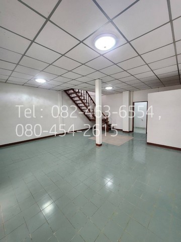 โทร : 082-463-6554 , 080-454-2615เช่า ทาวน์เฮ้าส์ 2 ชั้น ม.จิตภาวรรณ รังสิต นครนายก คลอง11 3 นอน ธัญบุรี ปทุมธานีขนาด 22 ตรว3 นอน | 2 น้ำ | 1 ครัวจอดรถได้ 2 คันรีโนเวทใหม่ ทาสีใหม่สะอาด พร้อมอยู่ราคาเช่า 5,000 บาทที่ตั้ง : 99/395 ซ.หมู่บ้านจิตภาวรรณ ถนนรังสิต นครนายก ต.บึงน้ำรักษ์ อ.ธัญบุรี จ.ปทุมธานี#รังสิตนครนายก #รังสิต #ธัญบุรี #ปทุมธานีลักษณะเด่น : -มีรถตู้โดยสารฝ่านตลอด รังสิต นครนายก-ใกล้โรงพยา