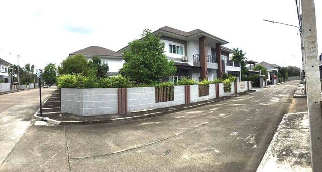 ขายเพียง 8 ล้าน 135 ตรว. #หนองควาย #หางดง #บ้านในโครงการคุณภาพ #บ้านหัวมุม #ใกล้เมืองเดินทางสะดวก #ใกล้บิ๊กซีหางดง #กาดฝรั่ง