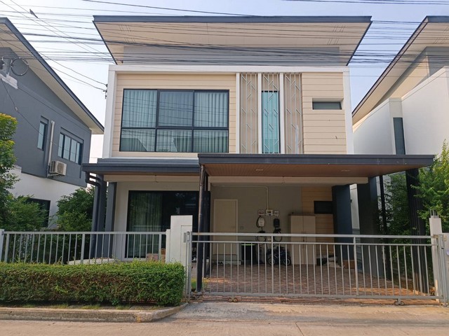 ขายบ้านเดี่ยว 2 ชั้น เนื้อที่ 35.31 ตารางวา อีโค เฮ้าส์ รามอินทรา-ลำลูกกา เลียบด่วนลำลูกกา