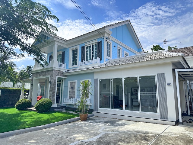 ให้เช่าคฤหาสน์หรู 2ชั้นหรูหรา เอกชัย96-104 -วงแหวน  7-11 100ม. MRT หลักสอง 5.9 กม. จัดเต็มเฟอร์ แม็คโคร บางบอน 1.7 กม.120 ตร.วา. 340 ตร.ม. 