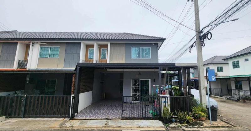 ขายทาวน์โฮม 2 ชั้น หมู่บ้านพฤกษา 117 เพชรเกษม 91 พุทธสาคร อ.กระทุ่มแบน จ.สมุทรสาคร