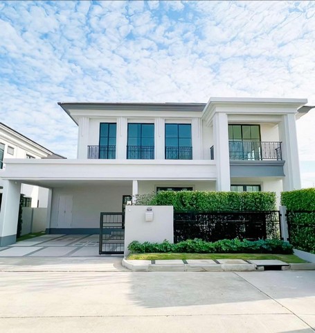 LV53271 ให้เช่า เศรษฐสิริ เสรีไทย Setthasiri Serithai บ้านเดี่ยวสไตล์ Modern Classic ใกล้รถไฟฟ้าสายสีชมพู สถานีนพรัตน์ และ Fashion Island