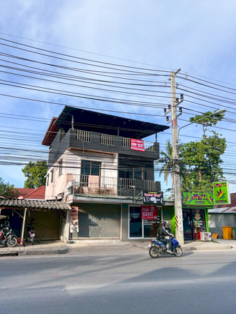 ปล่อยเช่าอาคารพาณิชย์ 3 ชั้น ติดถนนใหญ่ สมุย ทำเลค้าขายสุดคึกคัก ตำบลบ่อผุด อำเภอเกาะสมุย จังหวัดสุราษฎร์ธานี