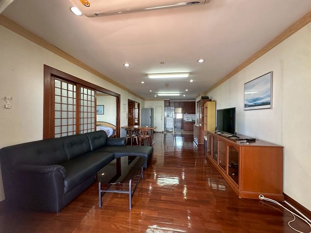 ให้เช่าห้องชุด วิวทะเล ห้องใหญ่ 2 นอน เลี้ยงสัตว์ได้ อีสเทิร์นทาวน์เวอร์ ศรีราชา TP-C1756