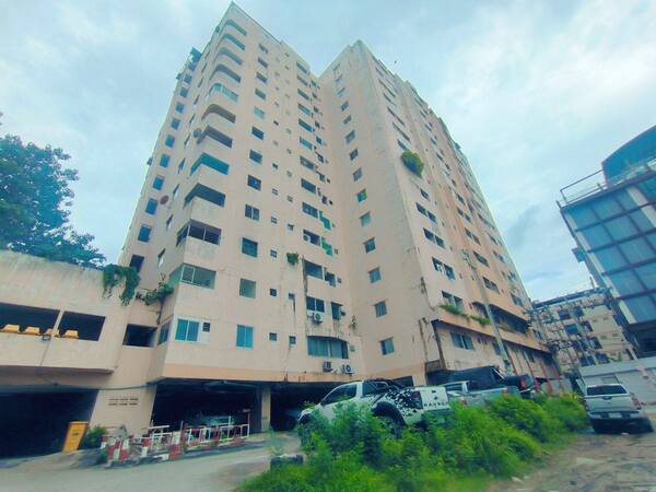 คอนโดราคาดี๊ดี ใกล้สนามบินสุวรรณภูมิ พี เจ คอนโดเพลส (PJ Condo Place) 