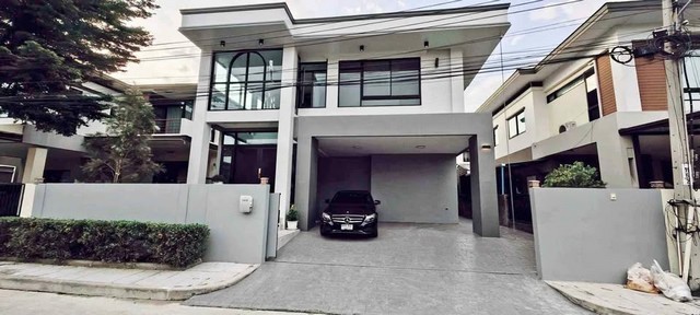 ให้เช่าบ้านเดี่ยว2ชั้น ใกล้ โรงเรียนสารสาสน์วิเทศบางบอน  บ้านปริญสิริ กาญจนาภิเษก-เอกชัย (ติดแม็คโคบางบอน) 