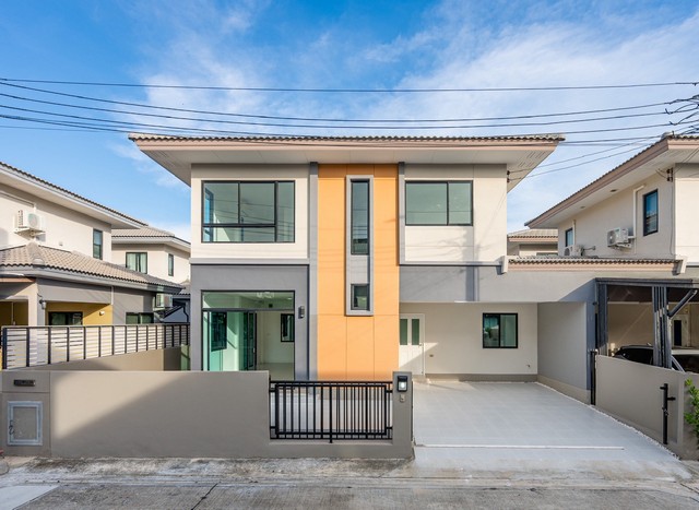 บ้านเดี่ยว คาซ่าวิลล์ ปิ่นเกล้า ศรีรัช ใกล้ทางด่วนศรีรัช บ้านสวยพร้อมอยู่ ทำเลดี เดินทางสะดวก