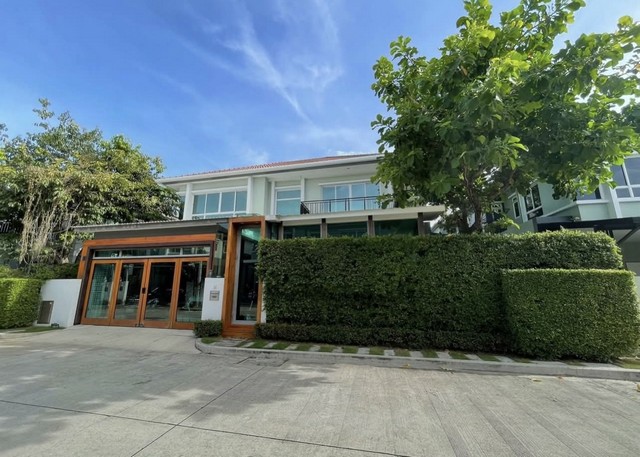 ขายบ้านเดี่ยว 2 ชั้น หมู่บ้านบางกอกบูเลอวาร์ด พุทธมณฑลสาย 4 ขนาด 61 ตร.ว. พร้อมบิ้วอิน สวยเหมือนบ้านตัวอย่าง