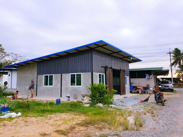 ให้เช่าบ้านพัก+โกดังเก็บของ 1 ชั้นทำเลดี ม.ราชภัฏสวนสุนันทา 3.6 กม ปตท.ศาลายา 2.0 กม. เป็นส่วนตัว เดินทางสะดวก ถ.นฐ.3004 