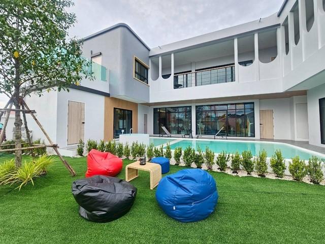 ให้เช่าบ้านพูลวิลล่า 2 ชั้น 108.2 ตร.ว. พร้อมสระว่ายน้ำ ถนนห้วยใหญ่ เมืองพัทยา บางละมุง