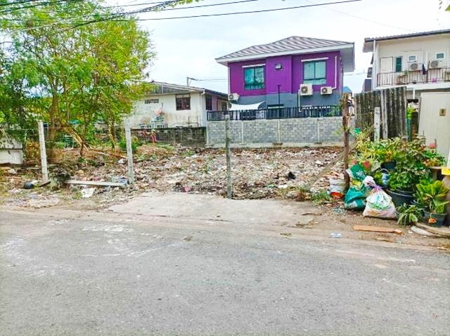 ขายที่ดิน ตลาดโกสุมรวมใจ 500 ม. ราคาถูก นานาชาติฮาร์โรว์ 500 ม.ย่านดอนเมือง 60ตร.วา.  MRT ทีโอที 2.7กม.