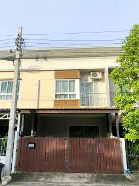 พัฒนาการ38 ให้เช่าทาวน์เฮ้าส์ 2 ชั้น พร้อมเฟอร์ฯ 17 ตร.วา.MRTศรีนุช 2.1 กม.140 ตร.ม. 3 นอน 2 น้ำ  ธัญญะ พาร์ค 1.7 กม.