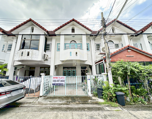 ทาวน์เฮ้าส์ 2 ชั้น หมู่บ้าน มธุรสโฮม 9 บางเขน เมืองนนทบุรี