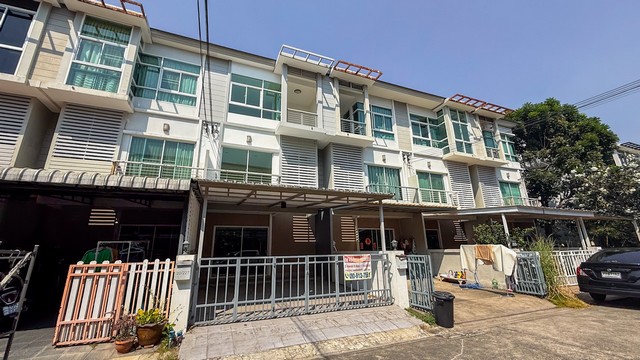 ขายทาวน์โฮม 3 ชั้น เดอะ เมทโทร พระราม 9 The Metro Rama 9 ขนาด 18.7 ตร.วา รีโนเวทใหม่ ต่อเติมครัว พร้อมอยู่ ใจกลางประเวศ 