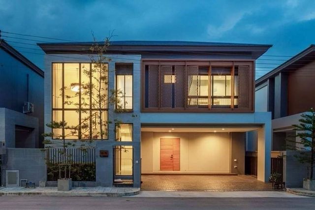 ขาย 16.9 ล้าน 59.2 ตรว. #โซนหางดง #ปาล์มสปริงส์ #พริวาโต้ #บ้านแหวน #สไตล์โมเดิร์นลักชัวรี่ ระดับ Hi-end ดีไซน์สไตล์ เรียบง่าย หรูหรา งดงาม