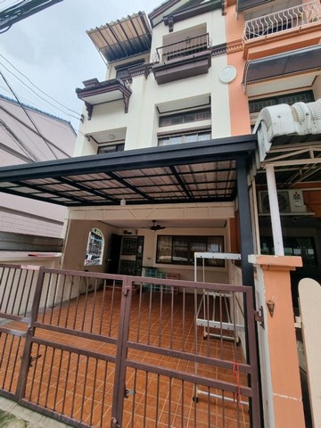ให้เช่าทาวโฮม 3 ชั้น 29 ตร.ว. บ้านกลางเมือง เหม่งจ๋าย-ลาดพร้าว ใกล้แม็คโคร ทาวน์อินทาวน์