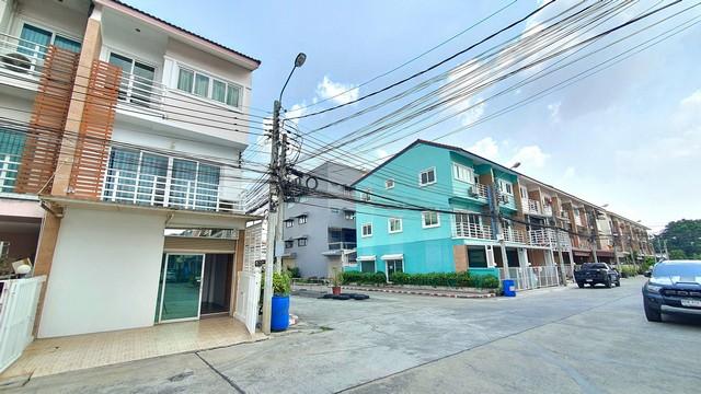 คอนโดมิเนียม ดิ ออริจิ้น ลาดพร้าว-บางกะปิ The Origin Ladprao-Bangkapi   4490000 บ. 1Bedroom 35ตร.-ม. บรรยากาศร่มรื่น