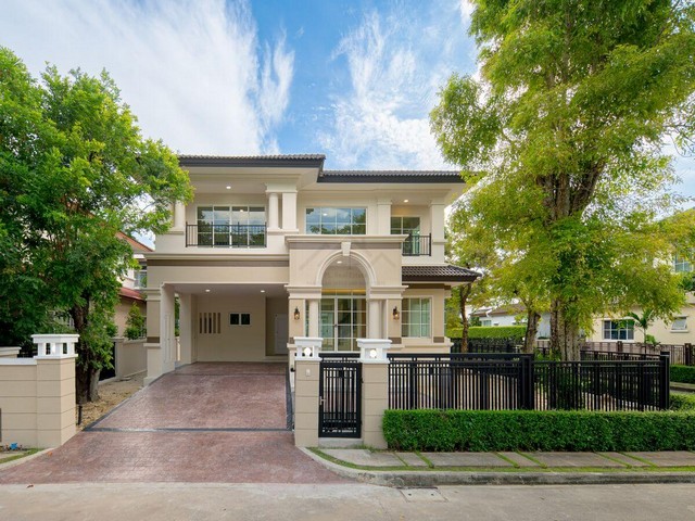 ขายบ้านเดี่ยวรีโนเวทใหม่ 2 ชั้น หลังมุม 88.6 ตรว. 4 ห้องนอน โครงการ นันทวัน สวนหลวง ร.9 เงียบสงบ เป็นส่วนตัว พร้อมเข้าอยู่ ใกล้สวนหลวง ร.9