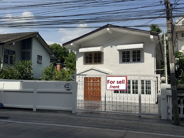 ให้เช่าบ้านเดี่ยว 2 ชั้น 45 ตรว. ติดถนนสุขุมวิท 105 (ลาซาล) ใกล้ bts แบริ่ง 1 กม. ติด Summer Lasalle ทำเลทอง ทำเลธุรกิจ 