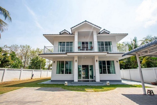 บ้านเดี่ยว 2 ชั้น พื้นที่กว้าง สันผักหวาาน หางดง   