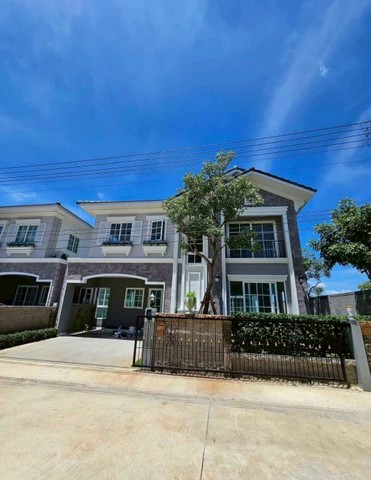 LV53278 ให้เช่า บ้านหรูสไตล์อังกฤษ 4 ห้องนอน เพรสทีจ ฟิวเจอร์-รังสิต Prestige Future-Rangsit ใกล้จุดขึ้น-ลงทางด่วน และรถไฟฟ้า 2 สาย