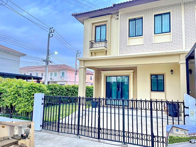 เฟอร์ครบ ตกแต่งพร้อม ตลาดน้ำขวัญเรียม ซอยมิสทีน ให้เช่าทาวน์โฮมหรู 2 ชั้น หลังมุม MRT ราษฎร์พัฒนา2 กม. 34ตรว. 140ตรม.  3นอน 2จอดรถ 3แอร์ 