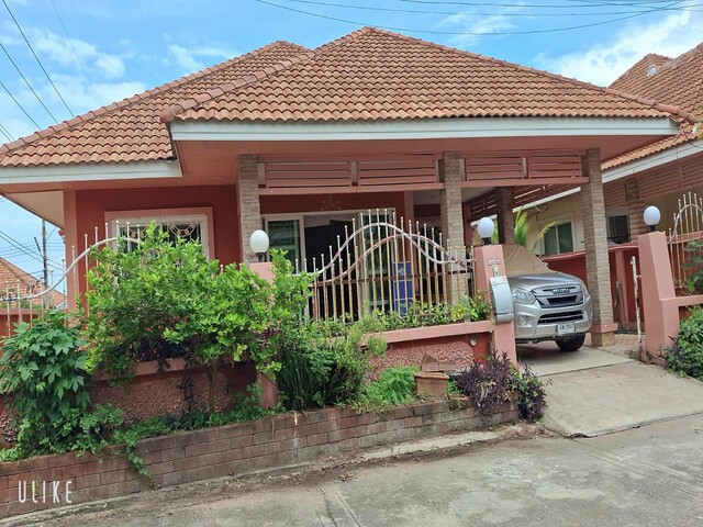 F0157ขายด่วน!…บ้านเดี่ยว1ชั้นโครงการหมู่บ้านเอกมงคลวิลเลจโรงโป๊ะ บ้านสวยพร้อมเข้าอยู่บิ้วอินทั้งหลังและยังมีระบบน้ำร้อนและน้ำเย็นพิกัด.หมู่บ้านเอกมงคลวิลเลจซอยโรงโป๊ะ ต.ตะเคียนเตี้ย อ.บางละมุง จ.ชลบุรี✅ เนื้อที่52 ตารางวา✅2ห้องนอน✅2ห้องน้ำ✅เครื่องปรับอากาศ3เครื่อง✅เครื่องทำน้ำอุ่นอีก2เครื่องราคา1,990,000บาทสนใจสอบถามรายละเอียดหรือนัดชมบ้านโทร.062-978-1942ไลน์.062978